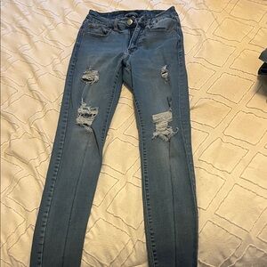 Aeropostale Ripped Skinny Jeans in Blue